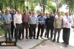 تجلیل از استادان و کارمندان برتر دانشگاه فرهنگیان استان اصفهان در هفته سرآمدی آموزش 8