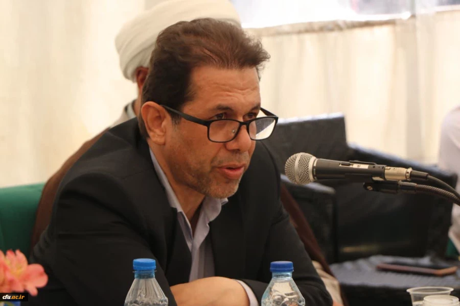 تجلیل از استادان و کارمندان برتر دانشگاه فرهنگیان استان اصفهان در هفته سرآمدی آموزش 17