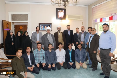 نماینده ولی فقیه در استان آذربایجان شرقی:

اجلاسیه ها مسیری شود برای ادامه دادن راه شهدا و فرهنگ و ویژگی های آنان