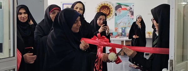 دوازدهمین نمایشگاه آثار هنری دانشجومعلمان دانشگاه فرهنگیان آذربایجان شرقی  گشایش یافت  8