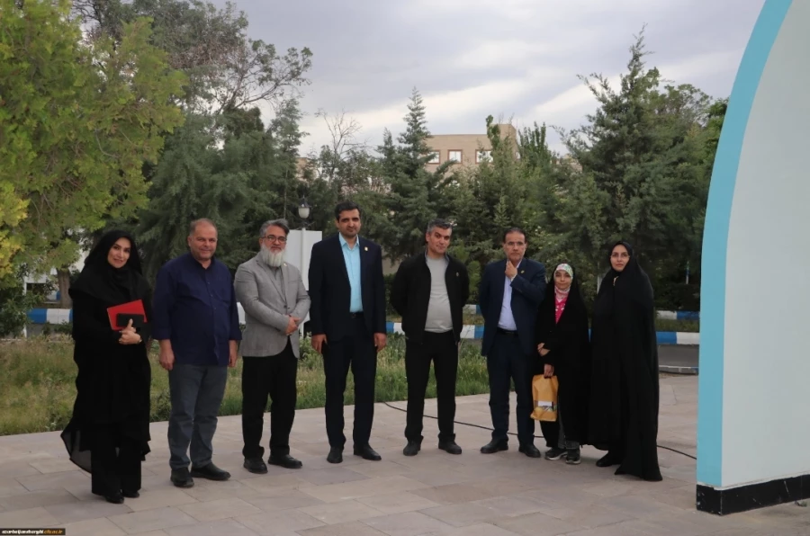 خدمت به خانواده معزز شهدا و ایثارگران و دانشجو معلمان شاهد و ایثارگر توفیقی بسیار بزرگ بوده و هست 11