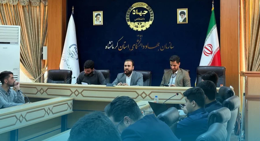 کسب مقام نخست نشریه دانشجویی «معلم» دانشگاه فرهنگیان کرمانشاه در جشنواره استانی قیام قلم
 2