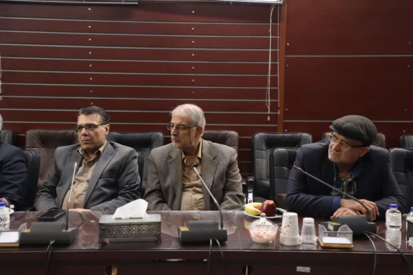 During Meeting of Chancellor with Administrators and Academic Members of Tehran:
Efforts for Scientific Reference of Education 7