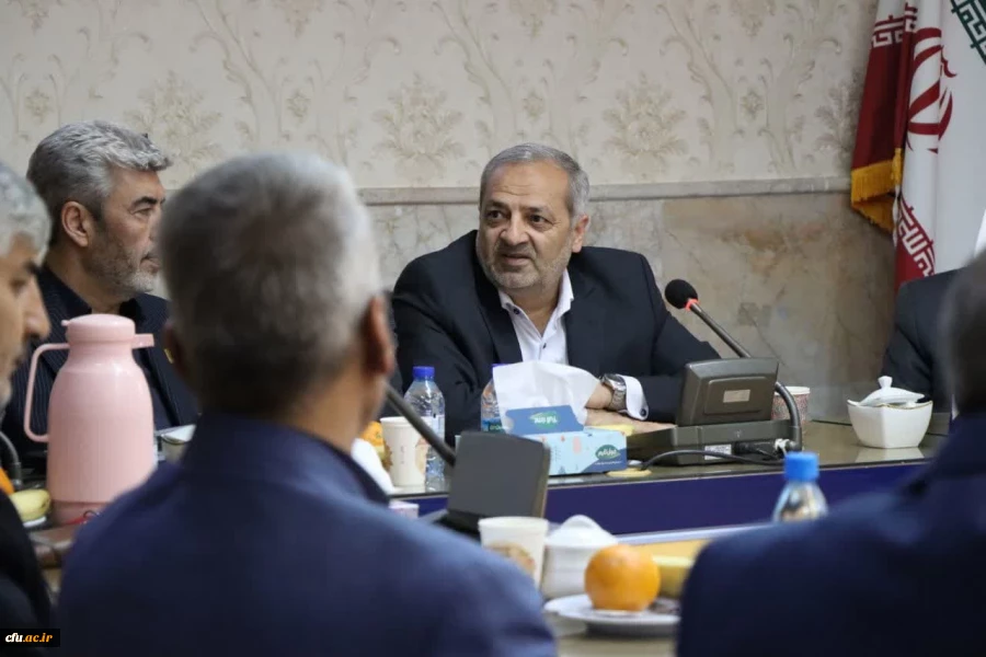 نشست علیرضا کاظمی وزیر آموزش و پرورش و رجبعلی برزویی با خانواده دانشگاه فرهنگیان خراسان رضوی
 3