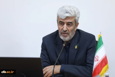 رئيس جامعة فرهنجيان في اجتماع مع مديري المحافظات:
جامعة فرهنجيان؛ أمانة قائد الثورة الإسلامية في أيدينا / اغتنموا الفرص، الطريق ممهد