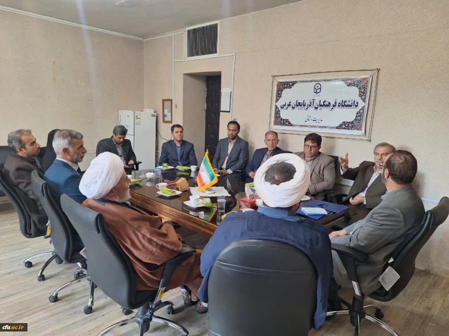 مریم حسینی اصل بعنوان سرپرست دانشگاه فرهنگیان استان آذربایجان غربی منصوب شد 3