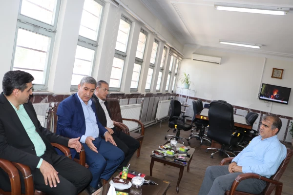 بازدید مدیر وابسته به کارورزی سازمان مرکزی از پردیس های آذربایجان شرقی  5