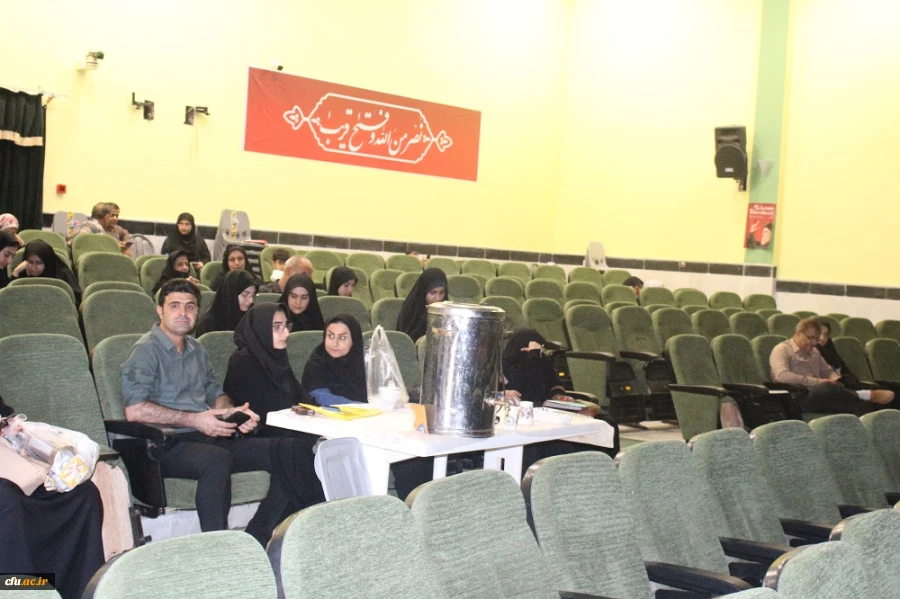 رئیس دانشگاه فرهنگیان استان بوشهر:
پذیرش 611 دانشجومعلم استان در دانشگاه های فرهنگیان و تربیت دبیر شهید رجایی تهران  
 7