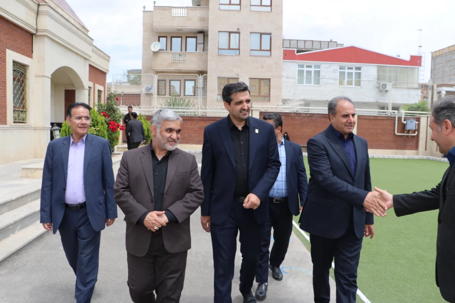 مصاحبه علمی ۲۷۹۸ داوطلب چند برابر ظرفیت در دانشگاه فرهنگیان آذربایجان شرقی آغاز شد
 6