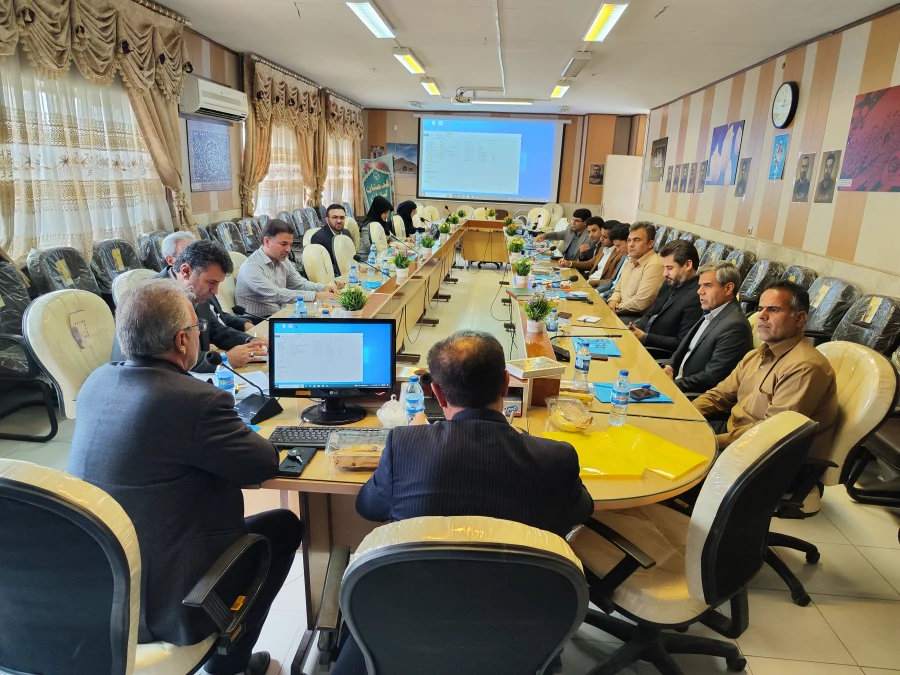 برگزاری کارگاه آشنایی با فرایند ارتقاء و تبدیل وضعیت اعضای هیات علمی کرمانشاه و ایلام 4