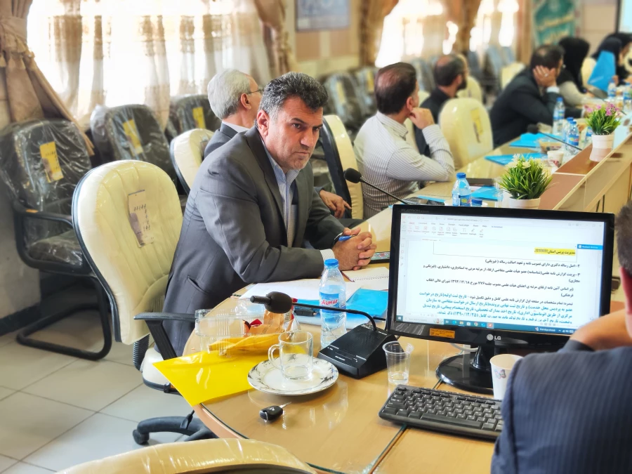 برگزاری کارگاه آشنایی با فرایند ارتقاء و تبدیل وضعیت اعضای هیات علمی کرمانشاه و ایلام 10