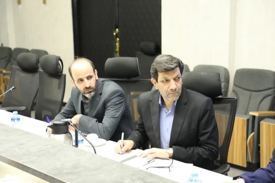 جلسه هیات جذب و پذیرش استعدادهای برتر معلمی برگزار شد 4