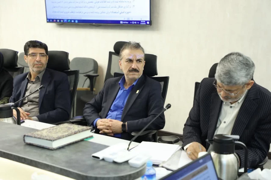 جلسه هیات جذب و پذیرش استعدادهای برتر معلمی برگزار شد 7