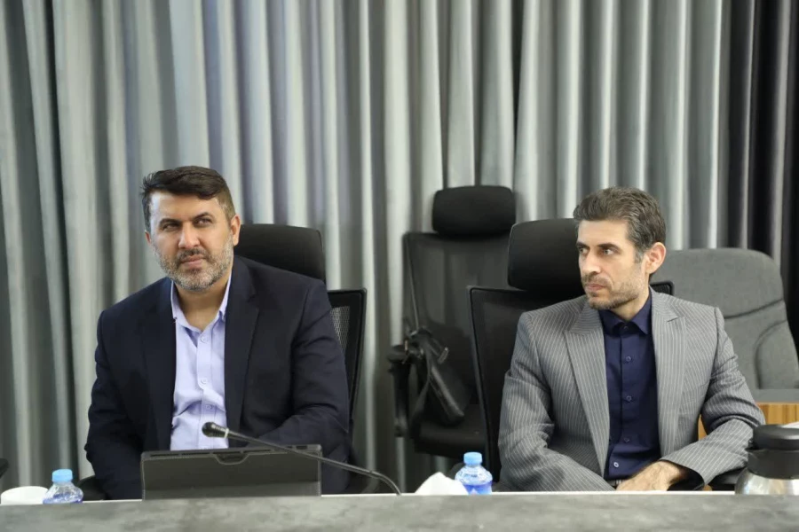 جلسه هیات جذب و پذیرش استعدادهای برتر معلمی برگزار شد 8