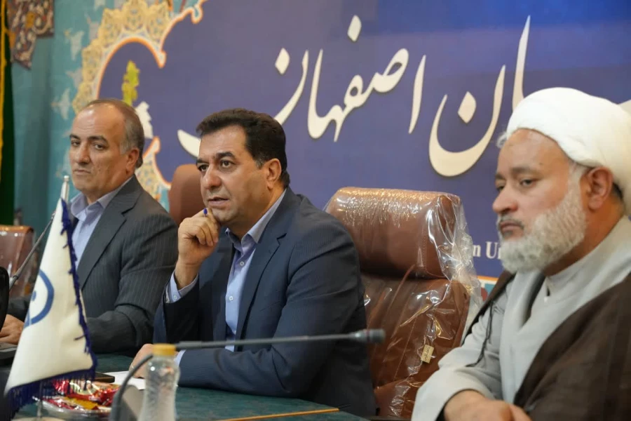 آغاز فرآیند مصاحبه متقاضیان ورود به دانشگاه فرهنگیان اصفهان  12