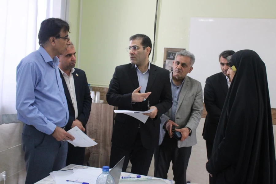 معاون سیاسی استاندار بوشهر:
پذیرش 321 دانشجومعلم در پردیس های دانشگاه فرهنگیان استان بوشهر
 2