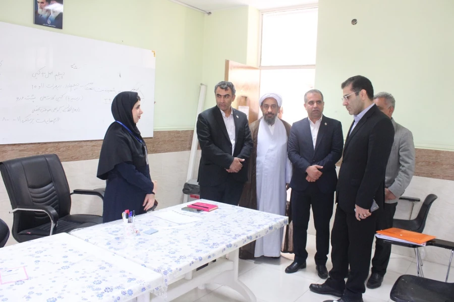 معاون سیاسی استاندار بوشهر:
پذیرش 321 دانشجومعلم در پردیس های دانشگاه فرهنگیان استان بوشهر
 4