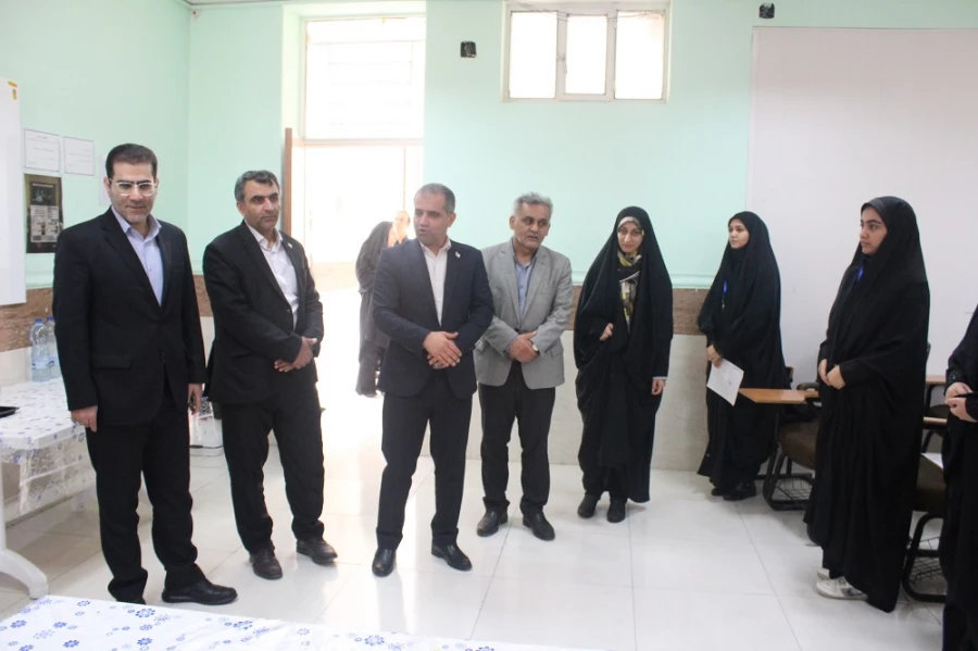 معاون سیاسی استاندار بوشهر:
پذیرش 321 دانشجومعلم در پردیس های دانشگاه فرهنگیان استان بوشهر
 7