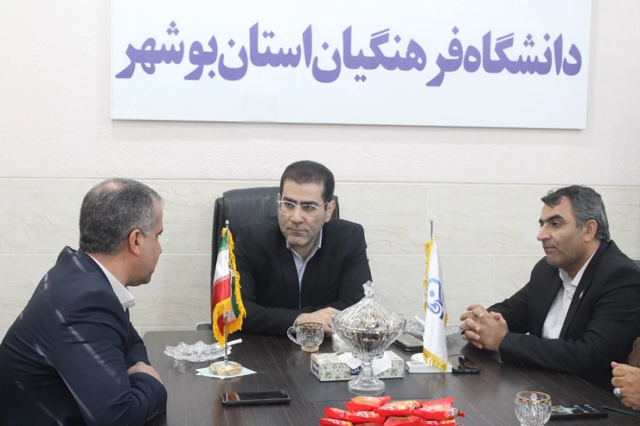 معاون سیاسی استاندار بوشهر:
پذیرش 321 دانشجومعلم در پردیس های دانشگاه فرهنگیان استان بوشهر
 17