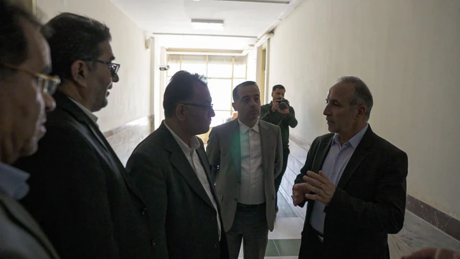 بازدید معاون برنامه ریزی و توسعه منابع دانشگاه فرهنگیان و مسئولین سازمان برنامه و بودجه کشور از پردیس های استان مرکزی  6