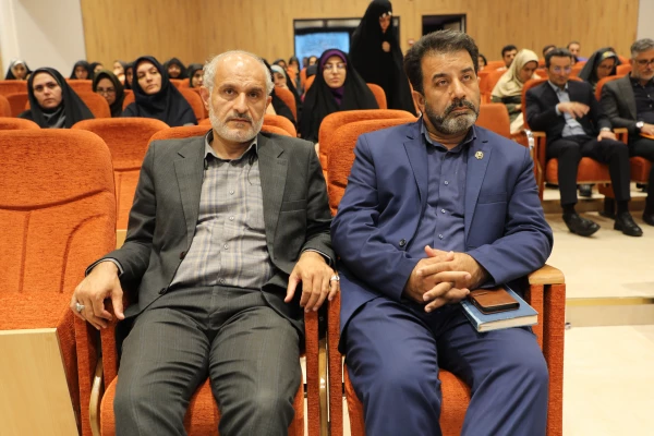 نشست تبیین مسایل روز 4