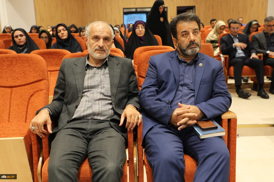 نشست تبیین مسایل روز 4