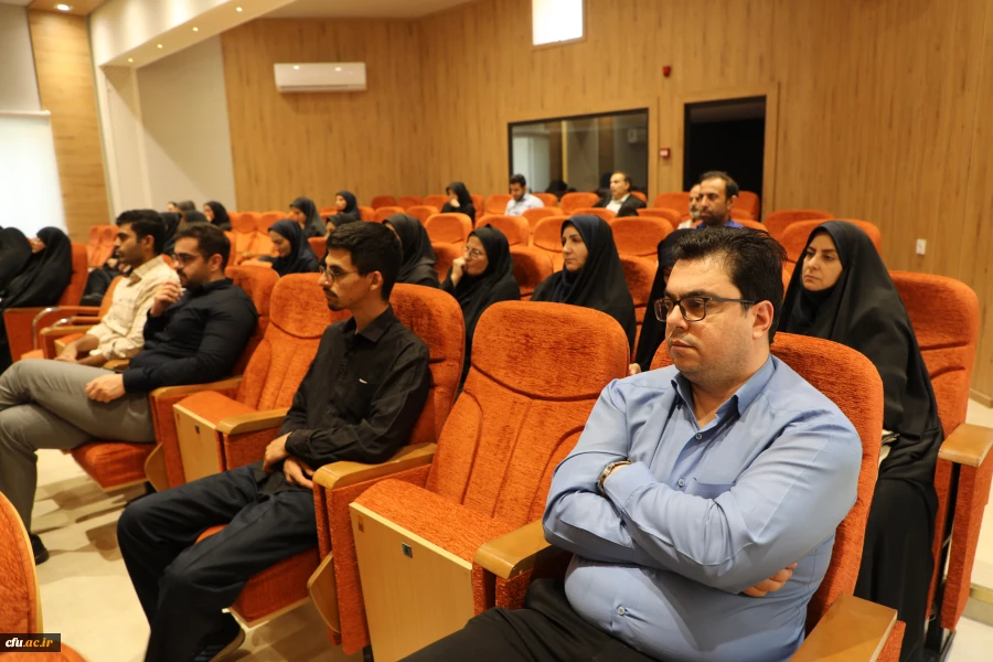 نشست تبیین مسایل روز 13