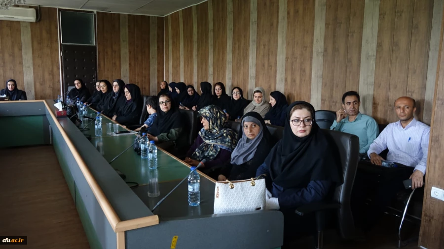 نشست تبیینی «ابعاد جنگ ۱۲ روزه» در دانشگاه فرهنگیان کردستان برگزار شد 7