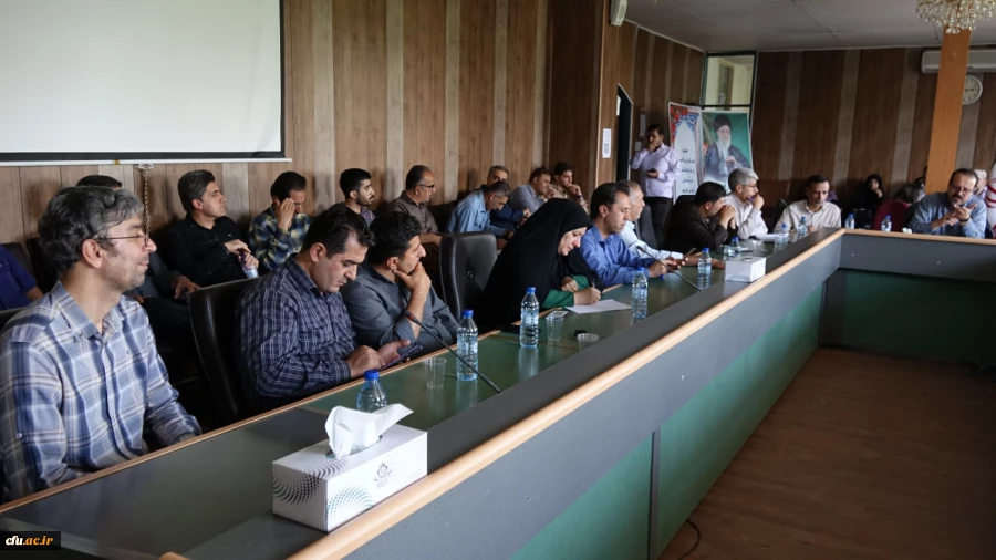 نشست تبیینی «ابعاد جنگ ۱۲ روزه» در دانشگاه فرهنگیان کردستان برگزار شد 8