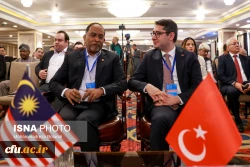 دیدار حسین امیدی با نمایندگان وزارت علوم مالزی در حاشیه دومین اجلاس وزیران علوم کشورهای اسلامی با محوریت هوش مصنوعی 2