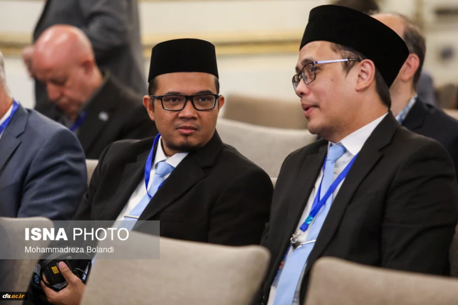 دیدار حسین امیدی با نمایندگان وزارت علوم مالزی در حاشیه دومین اجلاس وزیران علوم کشورهای اسلامی با محوریت هوش مصنوعی 3