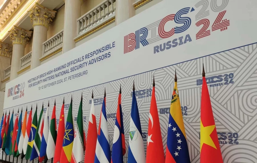 عضویت دانشگاه فرهنگیان در کمیته کاری ریاضیات کشورهای عضو بریکس در دانشگاه برازیلیا 2