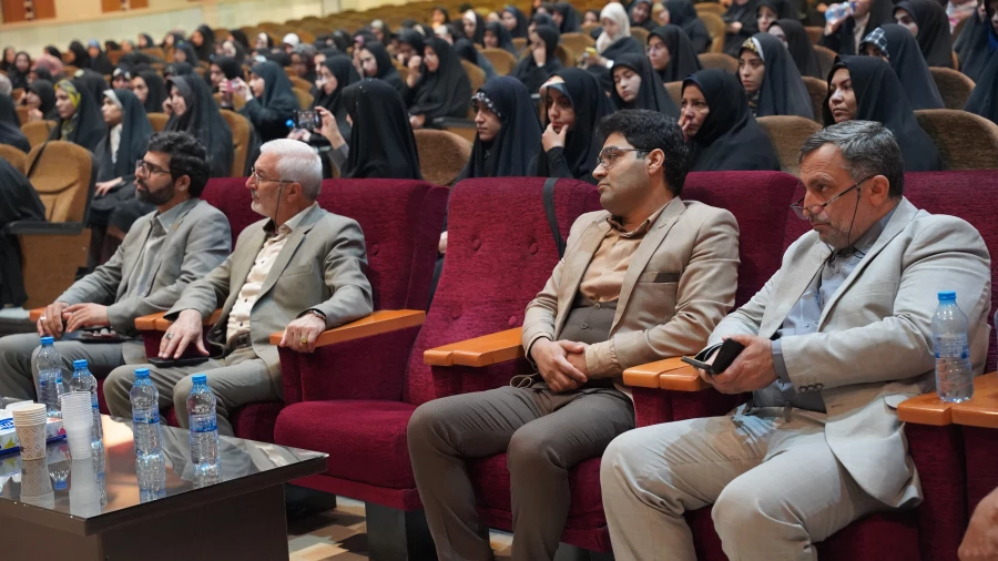 دانشگاه فرهنگیان؛ سنگر دفاع از ارزش های انقلاب اسلامی
 13