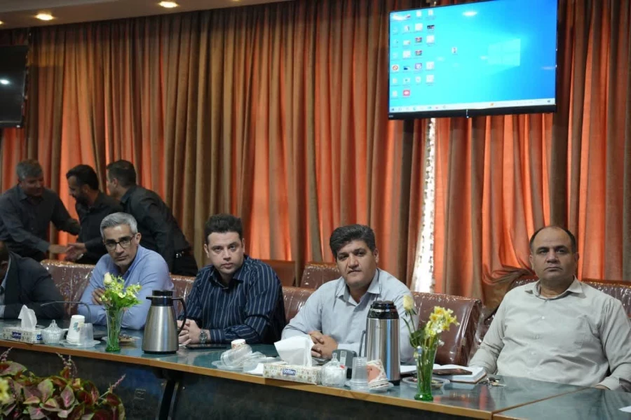 برگزاری شست اعضای هیأت علمی با معاون آموزشی دانشگاه فرهنگیان به میزبانی پردیس شهید باهنر
 3