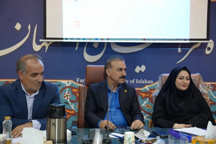 برگزاری شست اعضای هیأت علمی با معاون آموزشی دانشگاه فرهنگیان به میزبانی پردیس شهید باهنر
 4