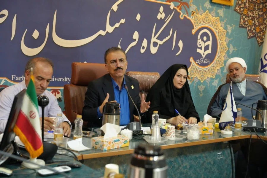 برگزاری شست اعضای هیأت علمی با معاون آموزشی دانشگاه فرهنگیان به میزبانی پردیس شهید باهنر
 5