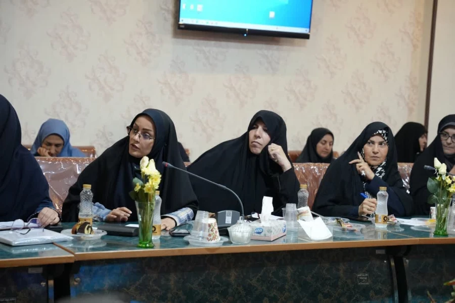 برگزاری شست اعضای هیأت علمی با معاون آموزشی دانشگاه فرهنگیان به میزبانی پردیس شهید باهنر
 6