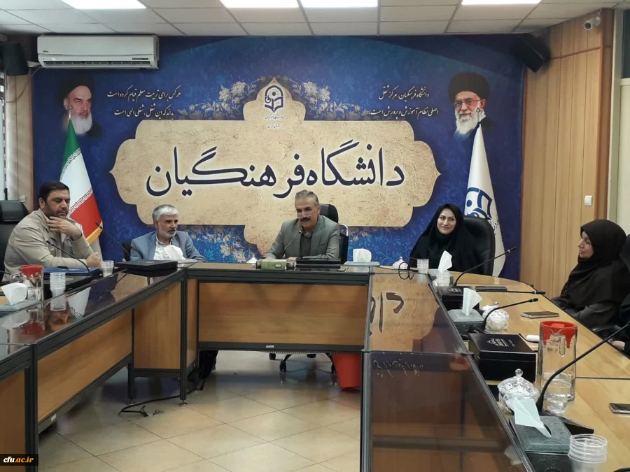 برگزاری مراسم تکریم و معارفه  مدیران حوزه معاونت آموزشی و تحصیلات تکمیلی دانشگاه  17