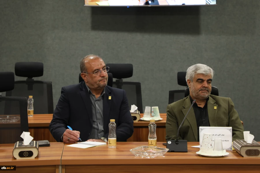 نشست هم اندیشی مدیران استانی با اعضای هیات رئیسه دانشگاه فرهنگیان با رویکرد تبیین برنامه های فرصت مهر 26