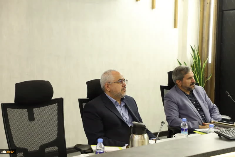 
دومین جلسه هیات اندیشه ورز دانشگاه فرهنگیان برگزار شد
 3