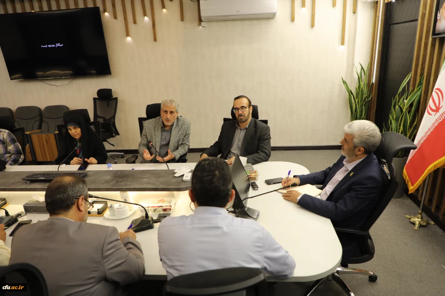 نشست نمایندگان بازنشستگان دانشگاه فرهنگیان با رئیس دانشگاه و نماینده وزیر آموزش و پرورش 7