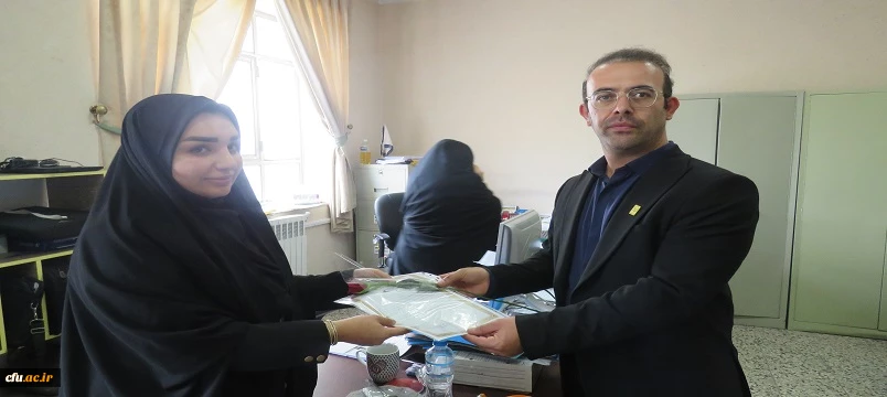 آیین تقدیر از کارکنان دانشگاه فرهنگیان اردبیل به مناسبت روز کارمند