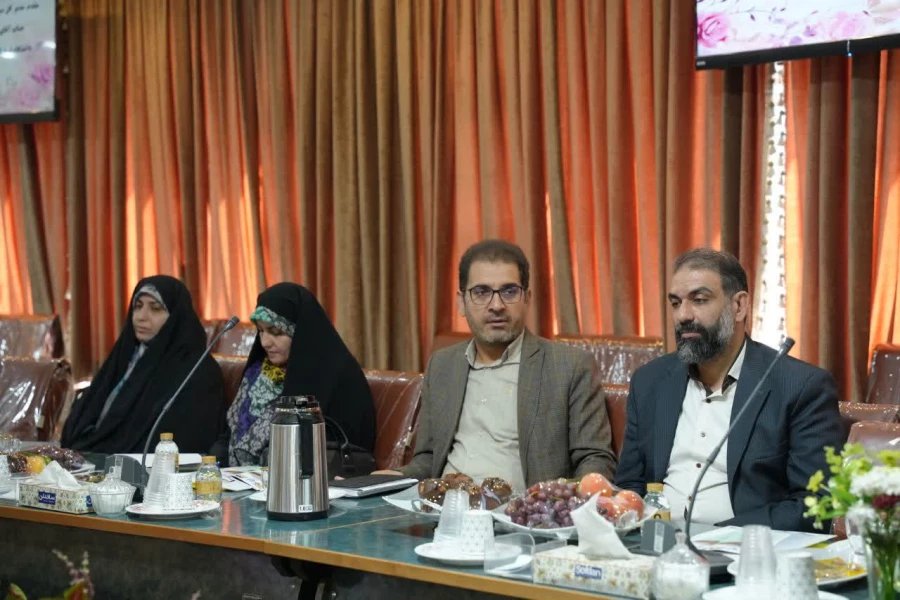 مدیریت استانی دانشگاه فرهنگیان اصفهان میزبان روسای دانشگاه های اصفهان با معاون سیاسی، اجتماعی استانداری اصفهان شد.
   3