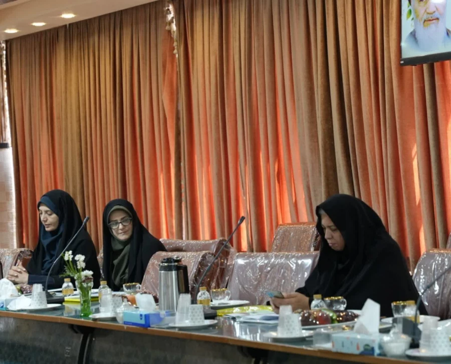 مدیریت استانی دانشگاه فرهنگیان اصفهان میزبان روسای دانشگاه های اصفهان با معاون سیاسی، اجتماعی استانداری اصفهان شد.
   7