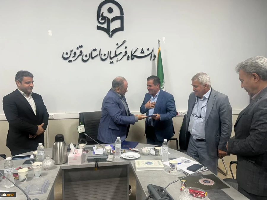 مسؤول دفتر هماهنگی کانون های استادی بسیج اساتید دانشگاه فرهنگیان کشور: دین و دانش، دو کلیدواژه اساسی تربیت فرماندهان جنگ نرم در دانشگاه فرهنگیان 4