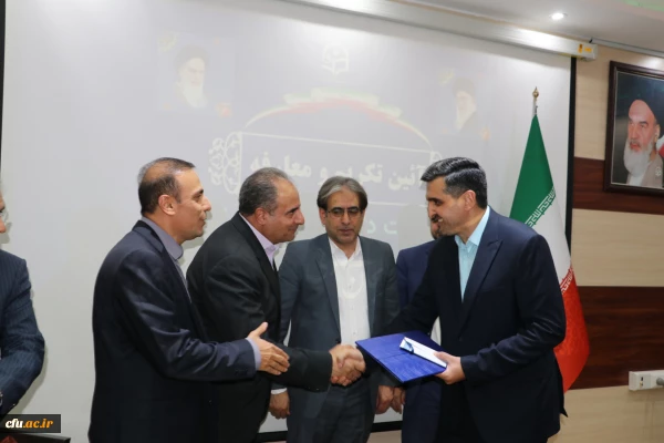 تحصیل ۱۲۰ هزار دانشجو معلم در مهر ماه امسال  5