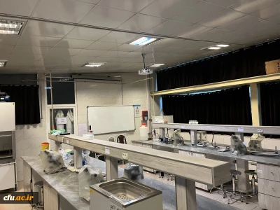 تخصیص ۱۴۰ میلیارد ریال برای تجهیز آزمایشگاه های قطب های علوم پایه دانشگاه فرهنگیان