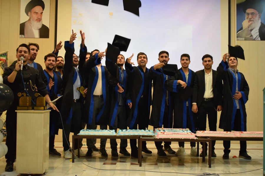 925851_3022275802_6000_4000