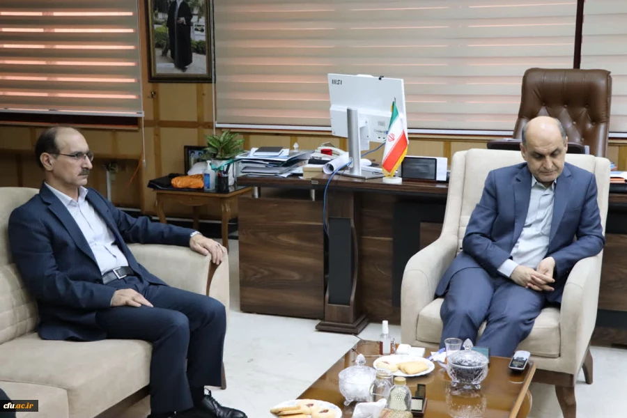 دیدار معاونت آموزشی و تحصیلات تکمیلی دانشگاه فرهنگیان کشور و هیات همراه با دکتر حق شناس استاندار گیل 4