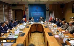 وزیر آموزش وپرورش ارمنستان خواستار توسعه زبان فارسی وارمنی در مدارس دو کشور شدند
 2